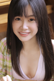 丰满性感老女人